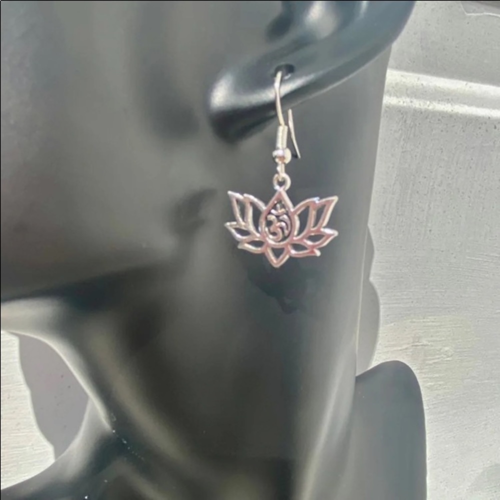 Earrings #254 - Picture 2 of 3